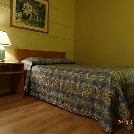 Motel Lyse Римуски Экстерьер фото