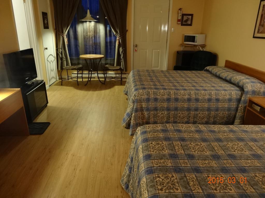 Motel Lyse Римуски Номер фото