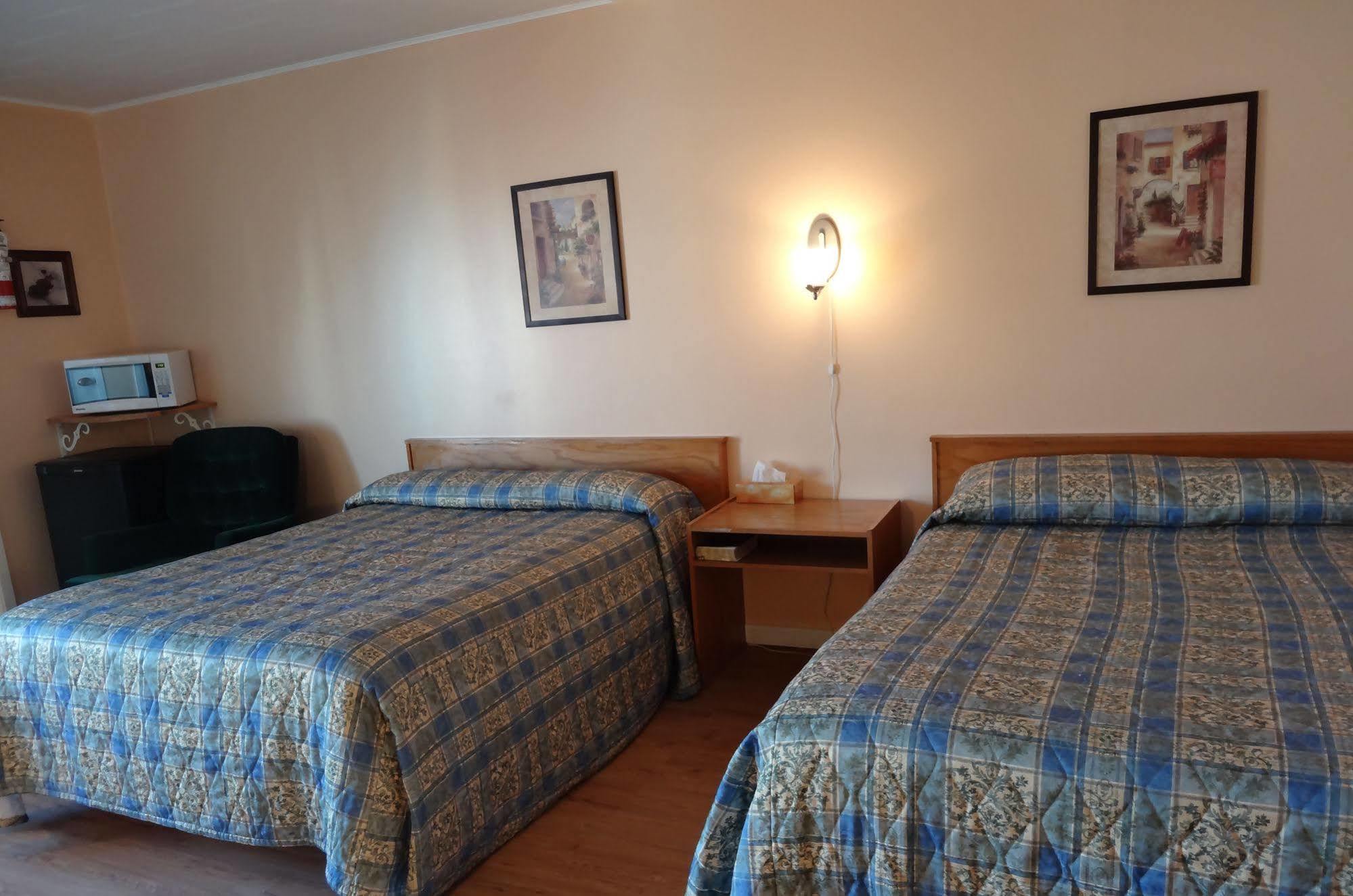 Motel Lyse Римуски Экстерьер фото